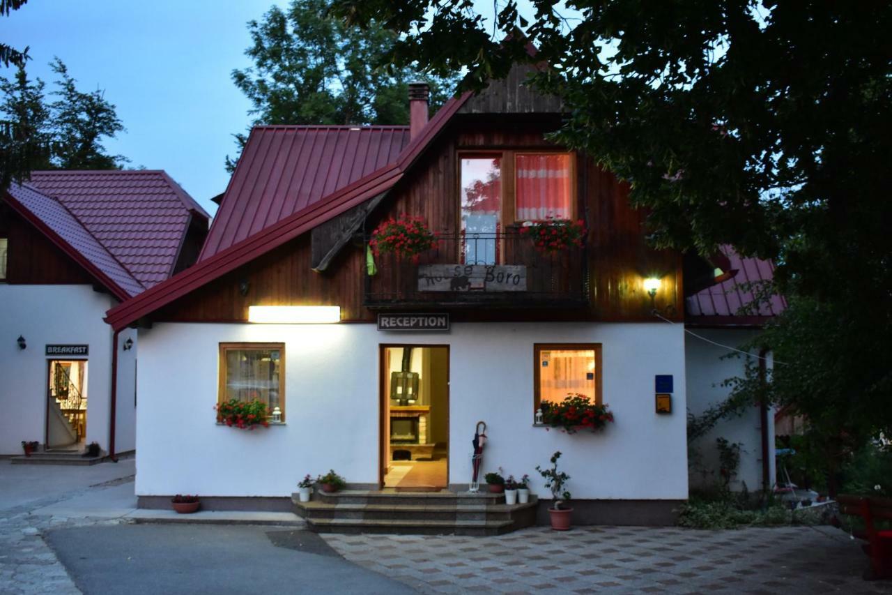 House Boro Hotel Jezerce Buitenkant foto